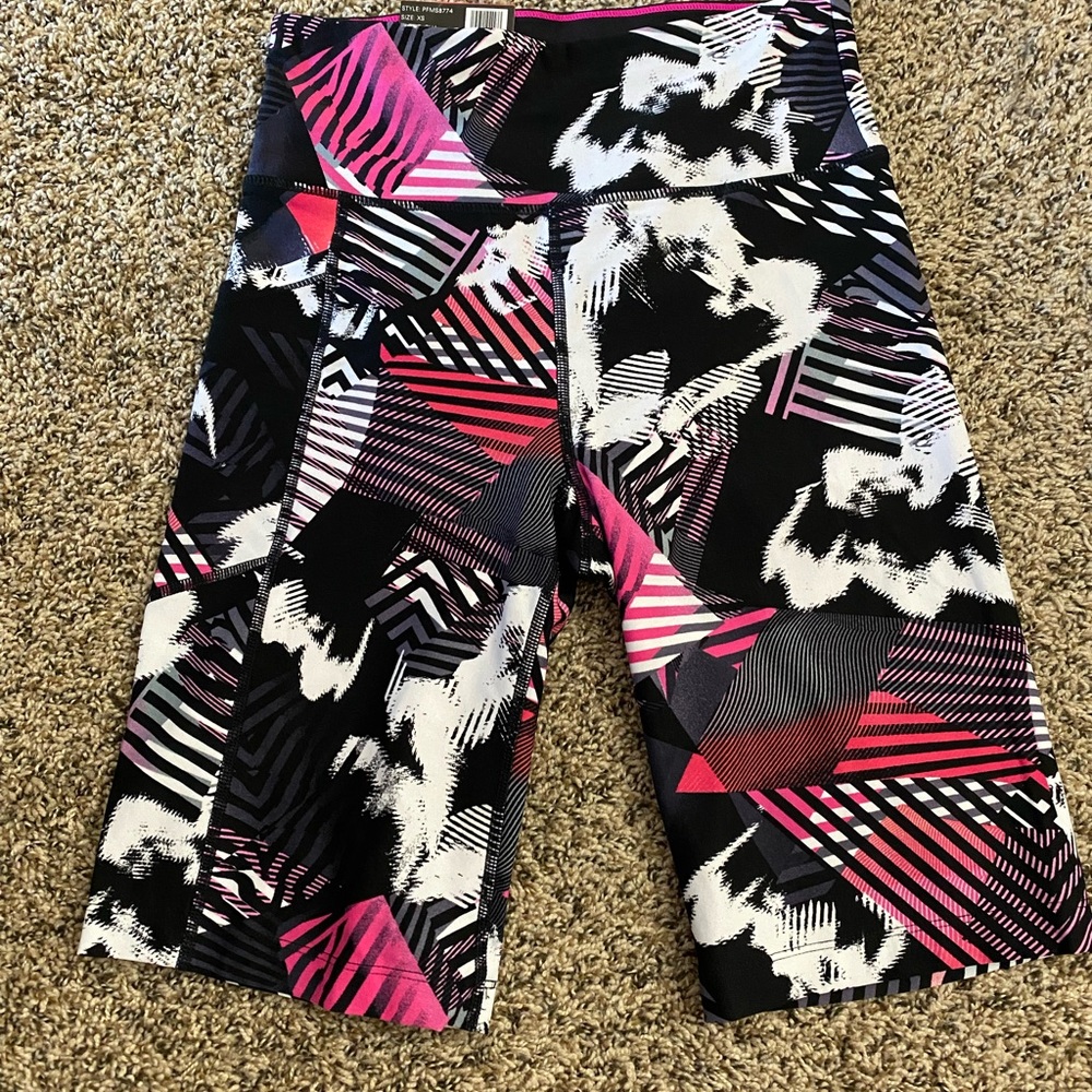 NWT Calvin Klein XSMALL bike shorts.